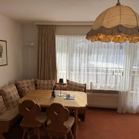 Cosy In Rue - كرانز مونتانا